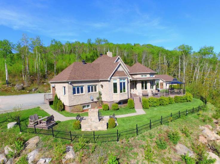 Maisons à vendre PetiteRivièreSaintFrançois Région Charlevoix (page 1)