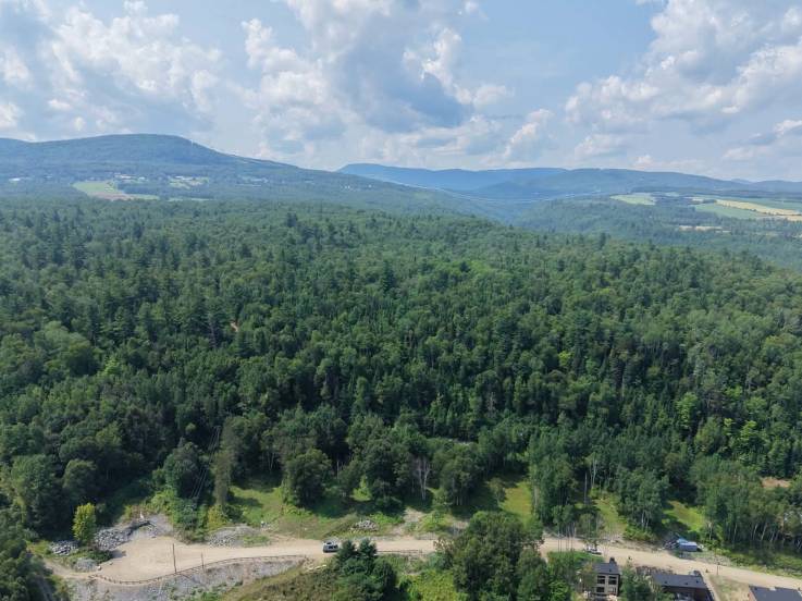 Terrain et terre à vendre - Baie-Saint-Paul, Charlevoix (SP917)