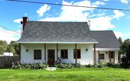 Details - Small farmhouse for sale (Code SP885)