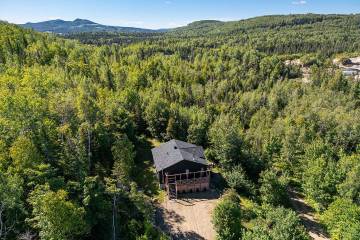 Maison à vendre - Saint-Aimé-des-Lacs, Charlevoix (SAL038)