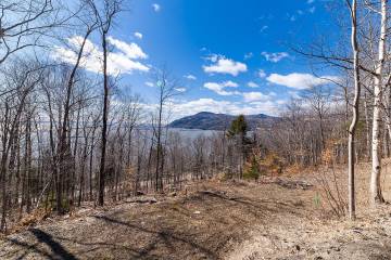 Terrain et terre à vendre - Baie-Saint-Paul, Charlevoix (SP883)