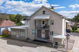 Détails - Triplex à vendre (Code SP936)