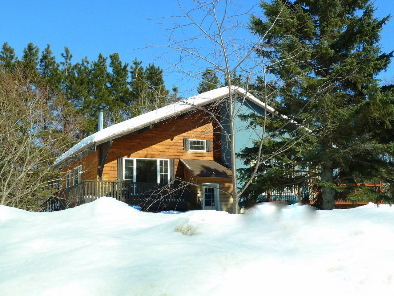 Domaine et chalet à louer à SaintFerréollesNeiges, Charlevoix SF108