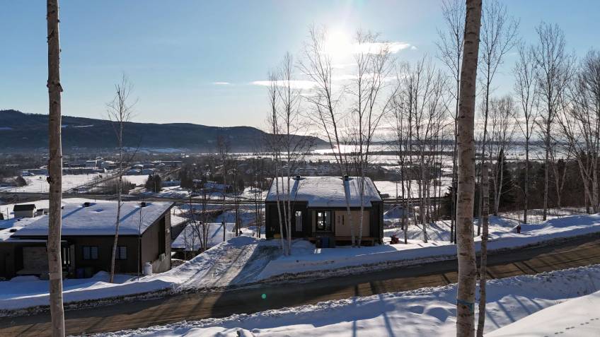 1 - Terrain et terre à vendre, Baie-Saint-Paul (Code - sp916, Charlevoix)