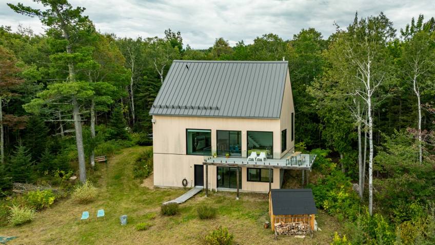 1 - House for sale, Saint-Irénée (Code - si178, Charlevoix)