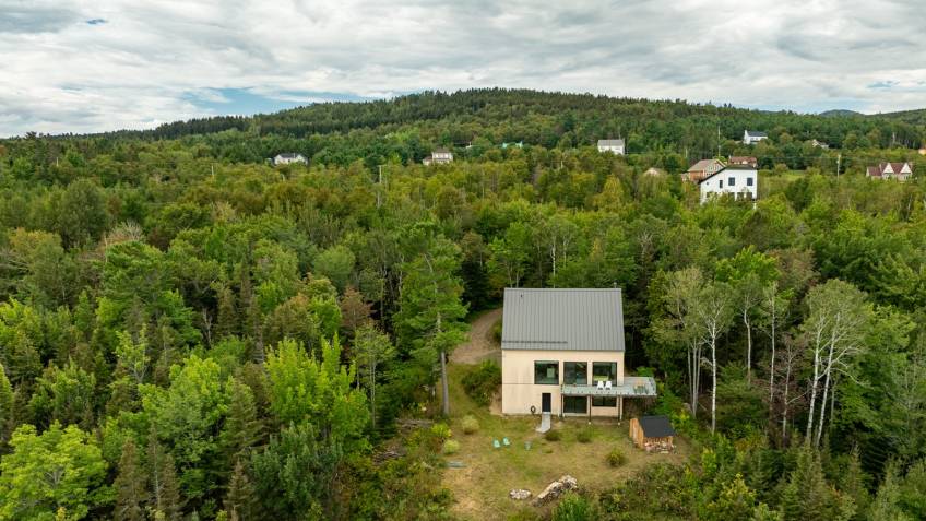 3 - House for sale, Saint-Irénée (Code - si178, Charlevoix)