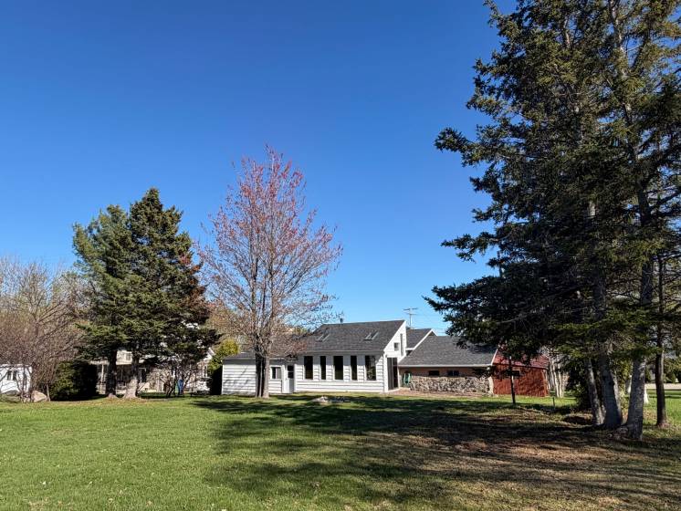 9 - House for sale, L'Isle-aux-Coudres (Code - ic044, Charlevoix)