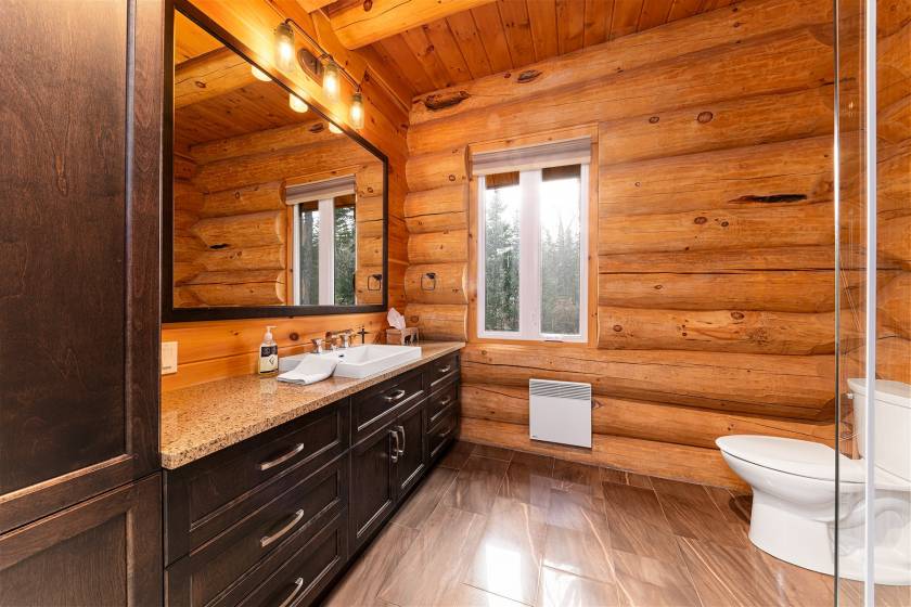 7 - Maison à vendre, Petite-Rivière-Saint-François (Code - pr804, Charlevoix)