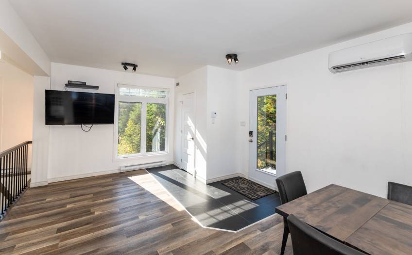 11 - Maison à vendre, Petite-Rivière-Saint-François (Code - pr827, Charlevoix)