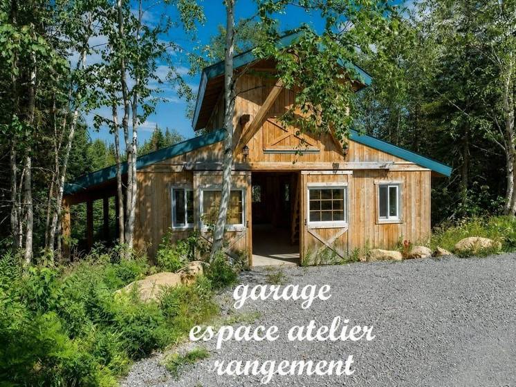 29 - Maison à vendre, Saint-Urbain (Code - su081, Charlevoix)