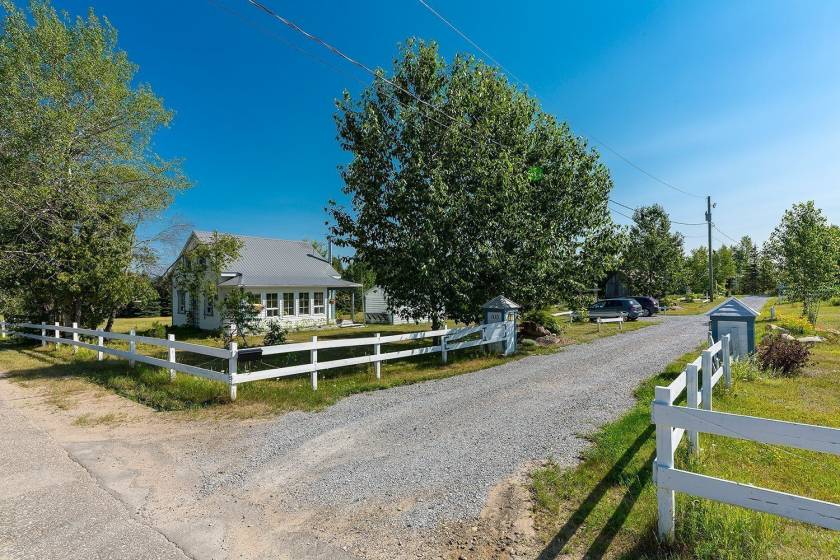 37 - House for sale, Saint-Urbain (Code - su081, Charlevoix)