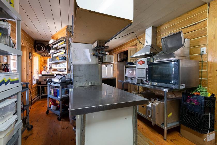 8 - Commercial for sale, Petite-Rivière-Saint-François (Code - pr713, Charlevoix)