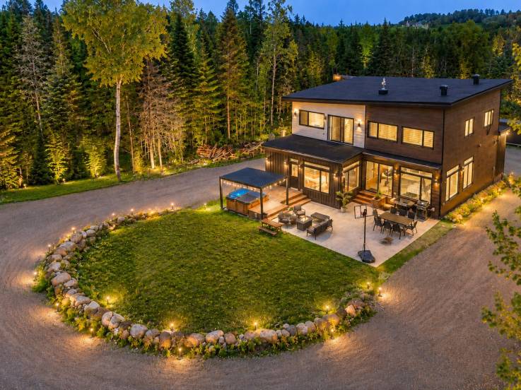 House for sale - Baie-Saint-Paul, Charlevoix (SP907)