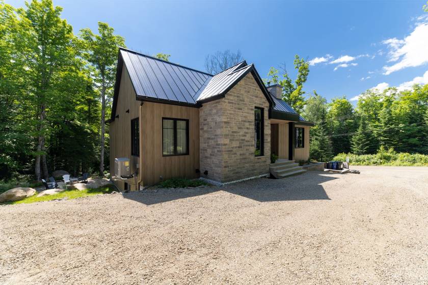 3 - House for sale, Petite-Rivière-Saint-François (Code - pr845, Charlevoix)