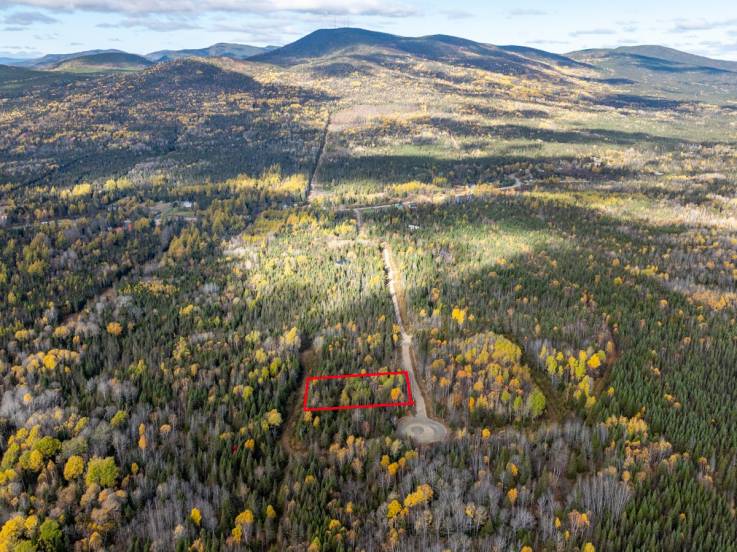 Lot and land for sale - La Malbaie, Charlevoix (MB418)