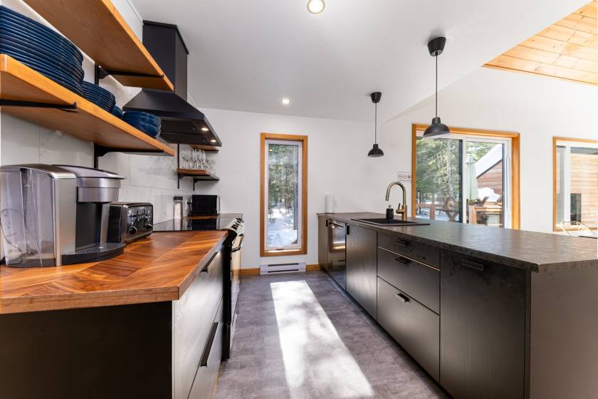 9 - Maison à vendre, Petite-Rivière-Saint-François (Code - pr803, Charlevoix)