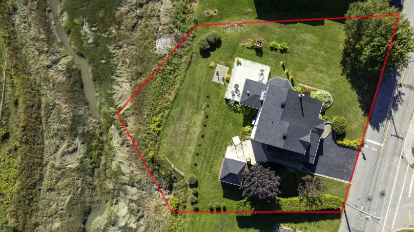 49 - Maison à vendre, Baie-Saint-Paul (Code - sp939, Charlevoix)