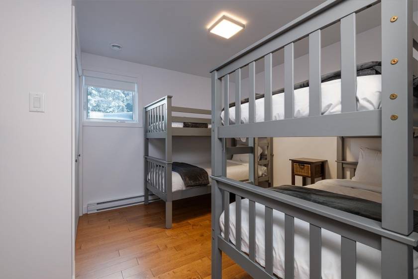 10 - House for sale, Petite-Rivière-Saint-François (Code - pr834, Charlevoix)