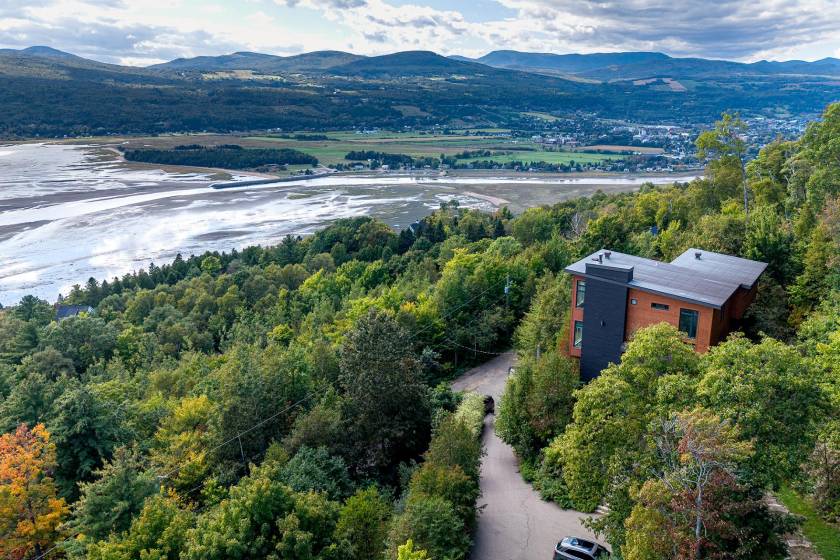 1 - Maison à vendre, Baie-Saint-Paul (Code - sp938, Charlevoix)