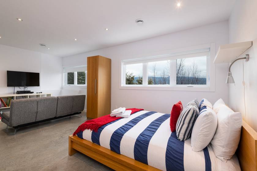 16 - Maison à vendre, Baie-Saint-Paul (Code - sp904, Charlevoix)