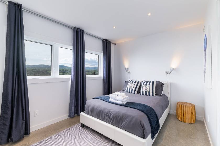 32 - Maison à vendre, Baie-Saint-Paul (Code - sp904, Charlevoix)