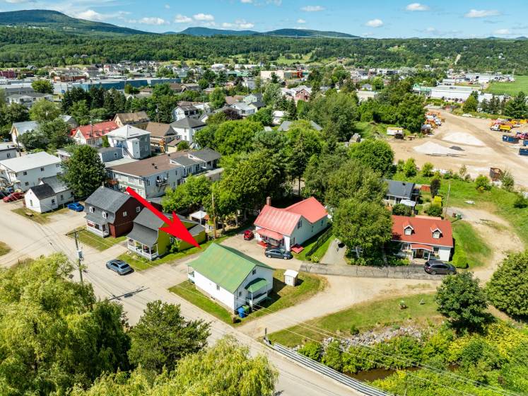 2 - House for sale, Baie-Saint-Paul (Code - sp893, Charlevoix)