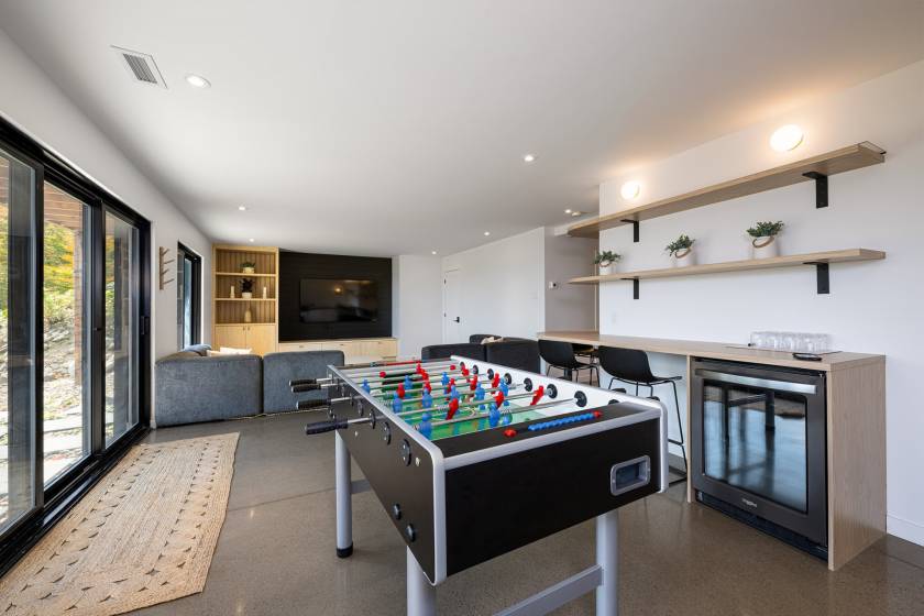 28 - Maison à vendre, Petite-Rivière-Saint-François (Code - pr831, Charlevoix)