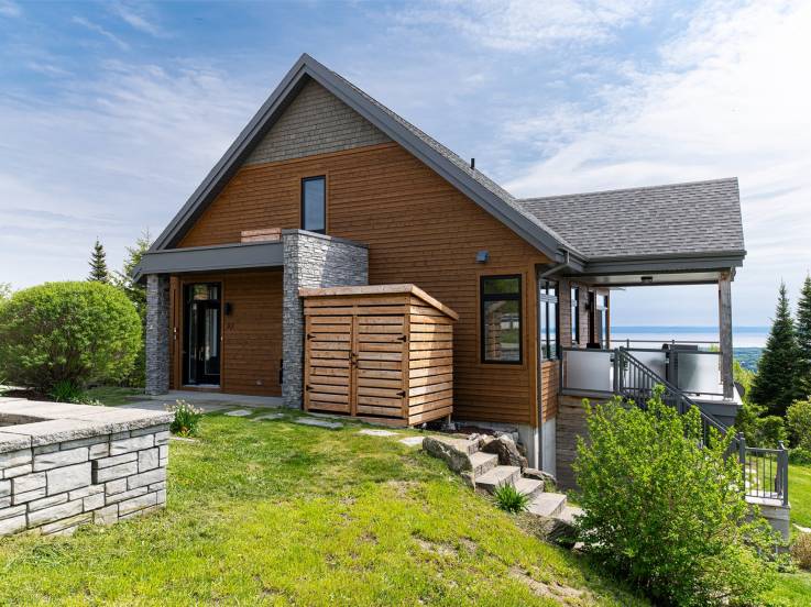 House for sale - Les Éboulements, Charlevoix (EB326)
