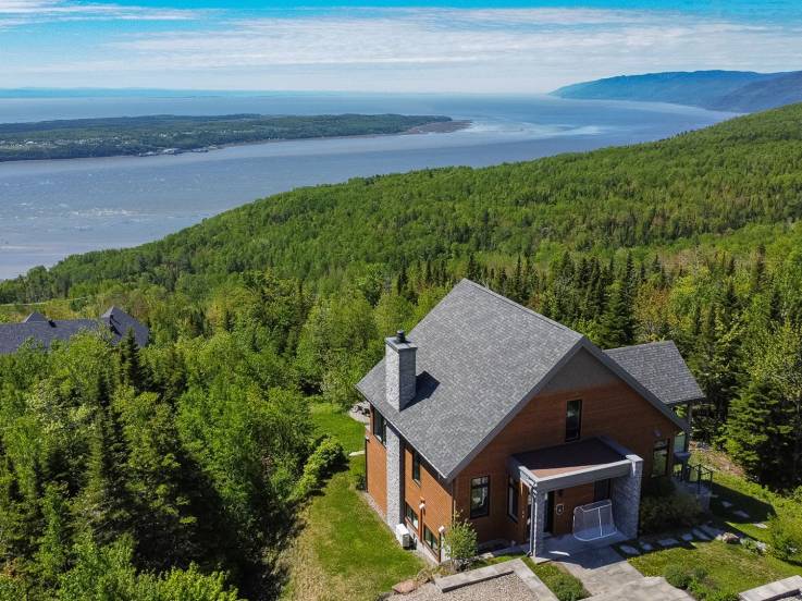 House for sale - Les Éboulements, Charlevoix (EB326)
