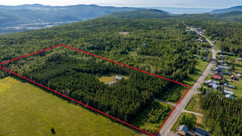 51 - House for sale, Saint-Urbain (Code - su089, Charlevoix)
