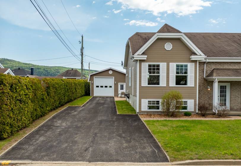 2 - Maison à vendre, Baie-Saint-Paul (Code - sp927, Charlevoix)
