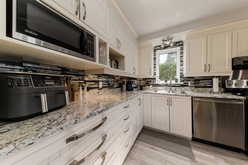 10 - Maison à vendre, Saint-Aimé-des-Lacs (Code - sal040, Charlevoix)