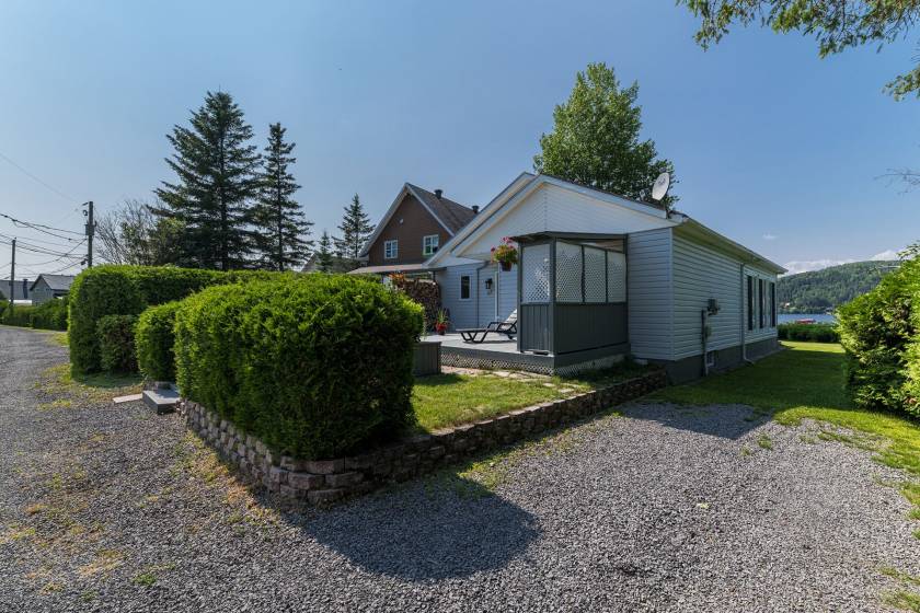 41 - Maison à vendre, Saint-Aimé-des-Lacs (Code - sal040, Charlevoix)
