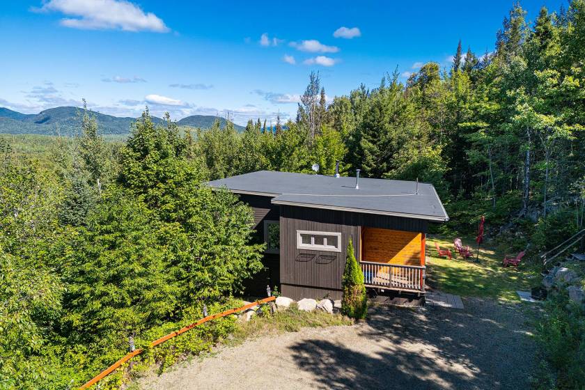 3 - House for sale, Saint-Aimé-des-Lacs (Code - sal038, Charlevoix)