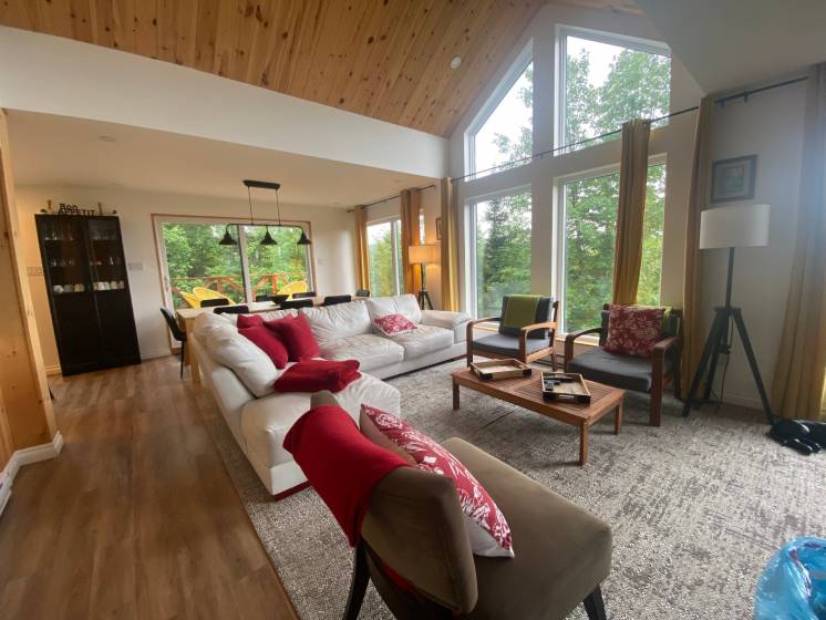 8 - House for sale, Saint-Aimé-des-Lacs (Code - sal038, Charlevoix)