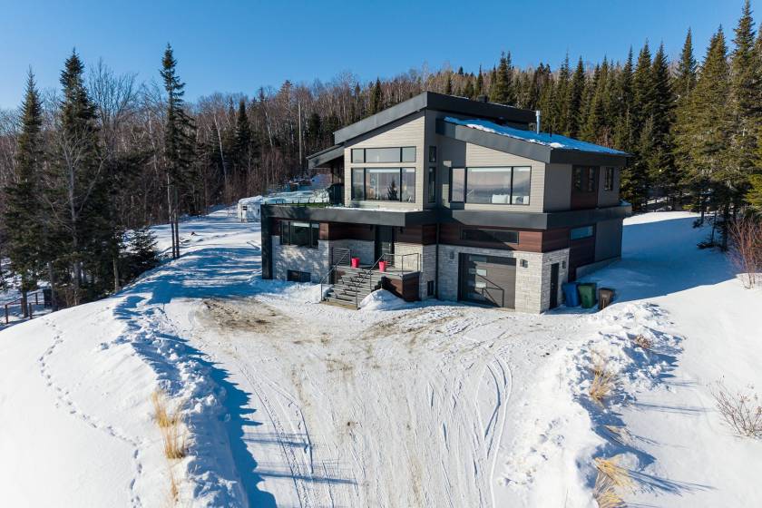 40 - Maison à vendre, Les Éboulements (Code - eb323, Charlevoix)