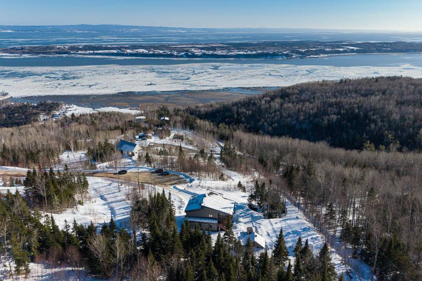 47 - Maison à vendre, Les Éboulements (Code - eb323, Charlevoix)