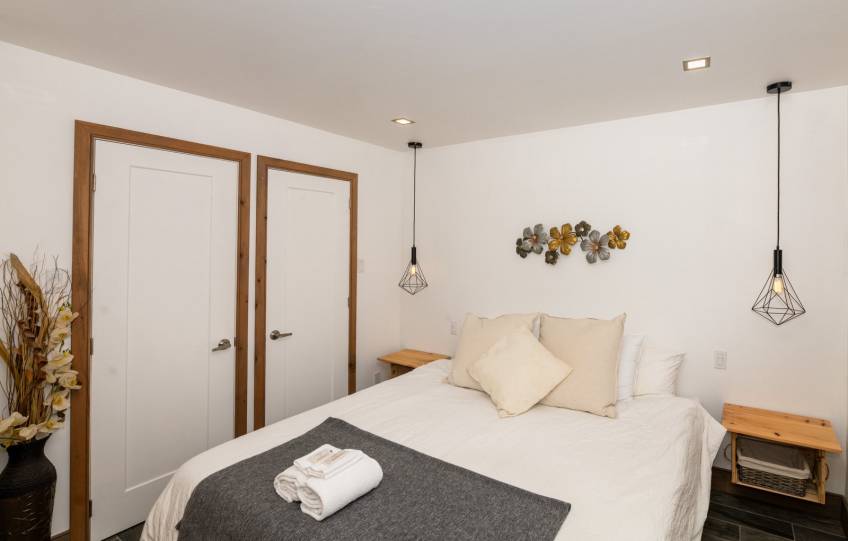 18 - Maison à vendre, Saint-Urbain (Code - su085, Charlevoix)