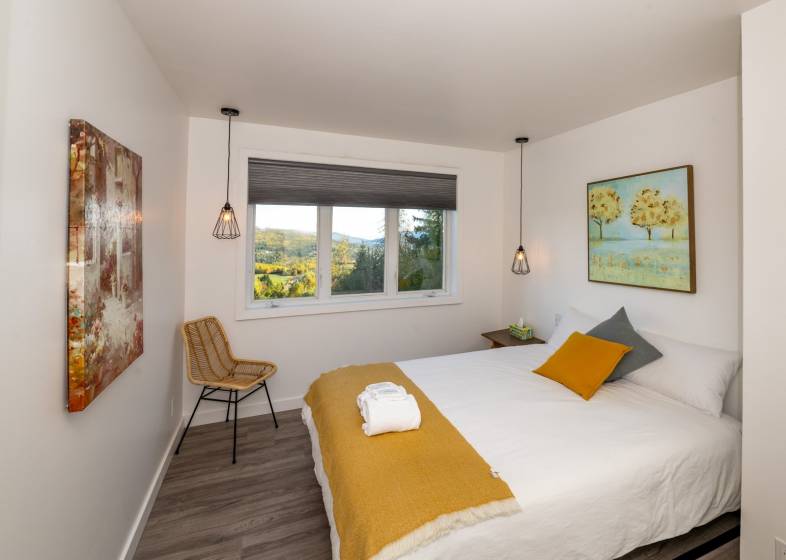 22 - Maison à vendre, Saint-Urbain (Code - su085, Charlevoix)