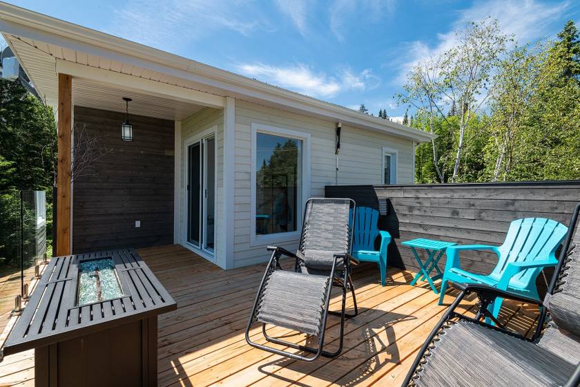 27 - Maison à vendre, Saint-Urbain (Code - su085, Charlevoix)