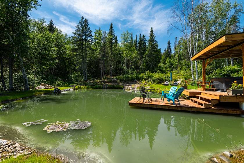 32 - Maison à vendre, Saint-Urbain (Code - su085, Charlevoix)