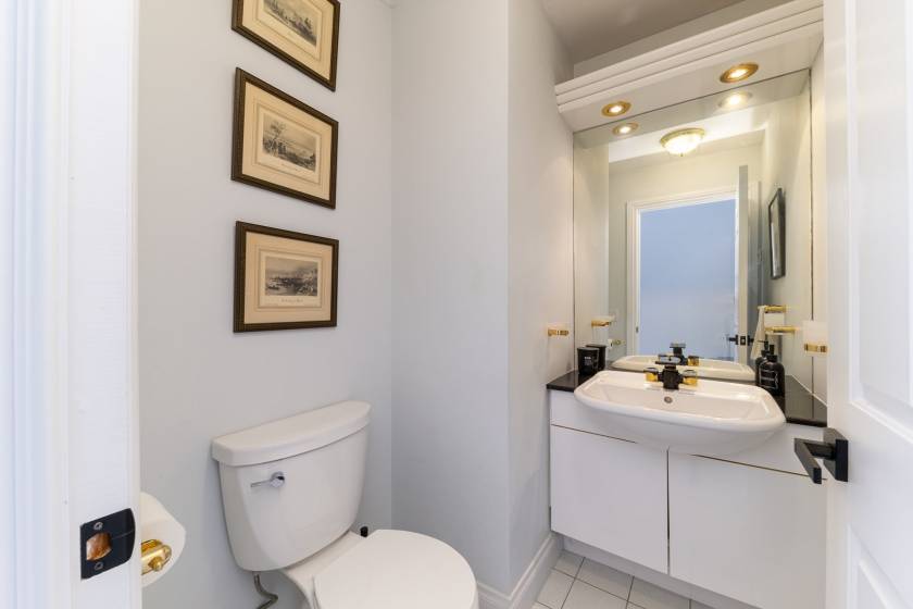 10 - Maison à vendre, La Malbaie (Code - mb411, Charlevoix)