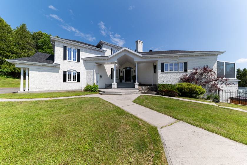 29 - Maison à vendre, La Malbaie (Code - mb411, Charlevoix)