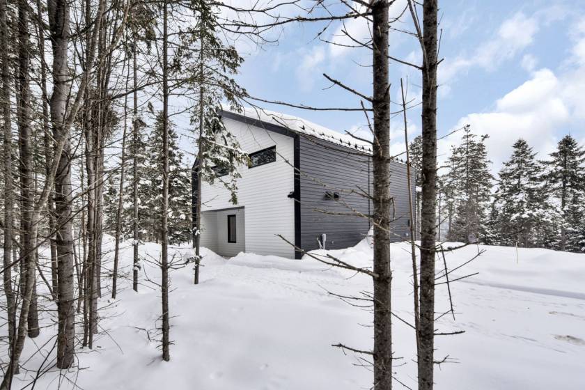 21 - House for sale, Saint-Urbain (Code - su084, Charlevoix)