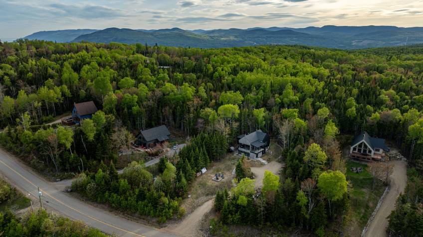 67 - Maison à vendre, Les Éboulements (Code - eb327, Charlevoix)