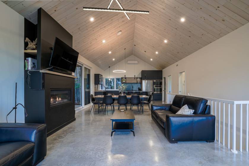 9 - Maison à vendre, Les Éboulements (Code - eb327, Charlevoix)