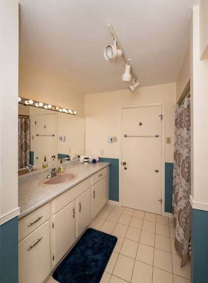 16 - Maison à vendre, Baie-Saint-Paul (Code - sp910, Charlevoix)