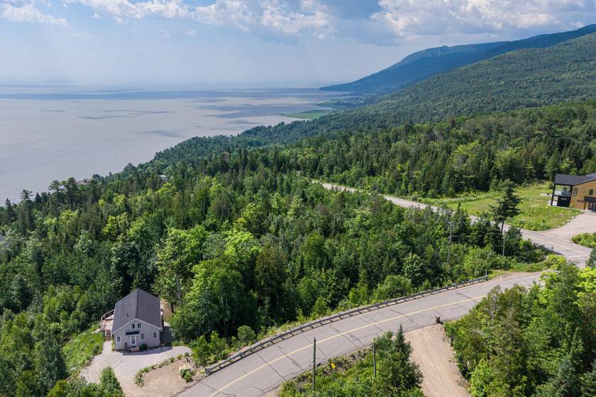 24 - House for sale, Petite-Rivière-Saint-François (Code - pr855, Charlevoix)