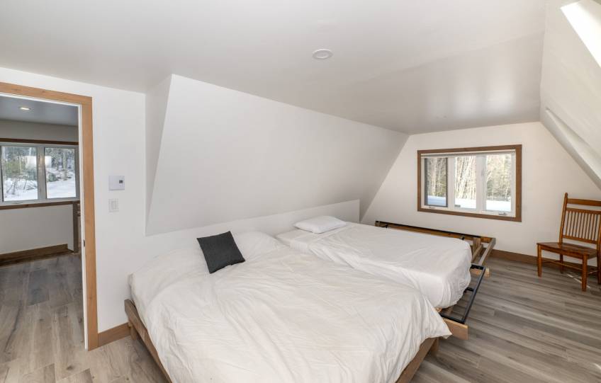 20 - Maison à vendre, Saint-Urbain (Code - su087, Charlevoix)