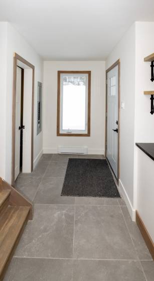 35 - Maison à vendre, Saint-Urbain (Code - su087, Charlevoix)